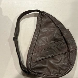 Ameribag brown Leather purse. Maybe used 1 time